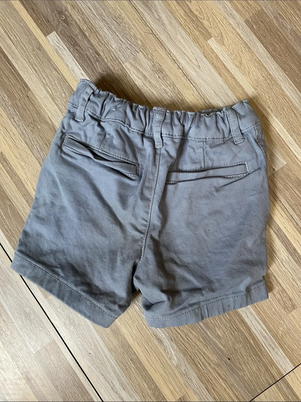THE CHILDREN’s PLACE Chino Shorts size baby boy 18 to 24 months